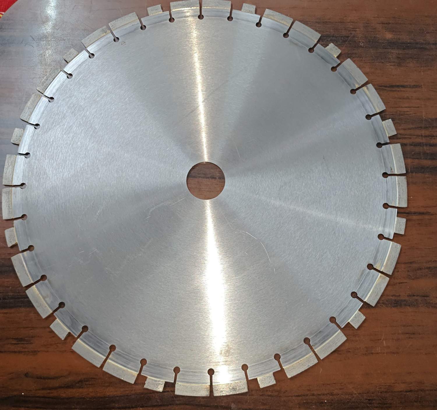 22 Inch Shaw Blade — Ready